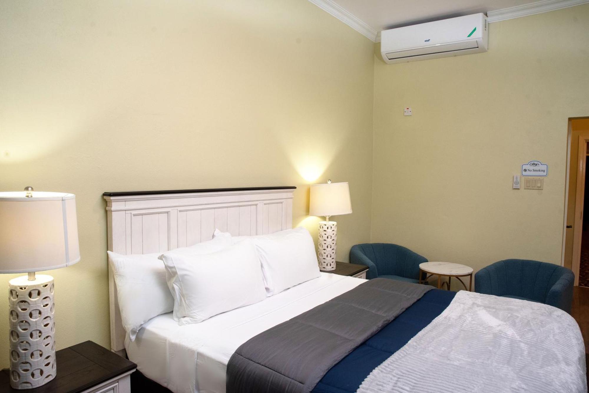 Sky'S Villa Resort Buff Bay Екстер'єр фото
